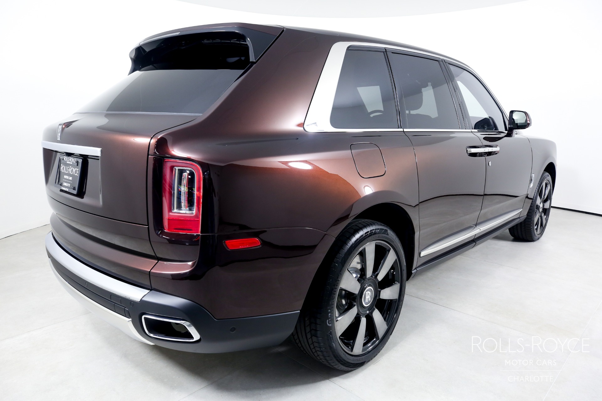 Used 2023 Rolls-Royce Cullinan Base with VIN SLATV4C0XPU220404 for sale in Charlotte, NC