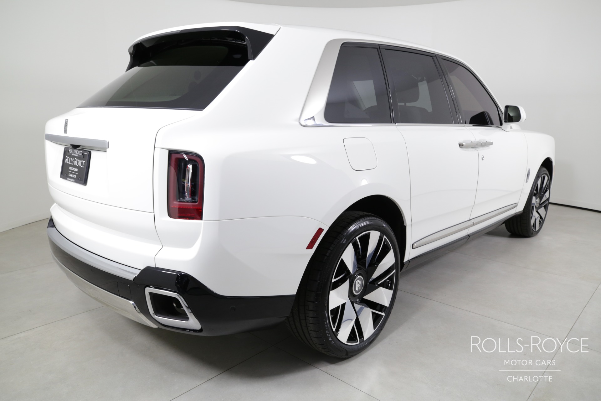 Used 2025 Rolls-Royce Cullinan Base with VIN SLA13HA08SU227836 for sale in Charlotte, NC